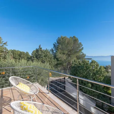 Lighthouse Villa